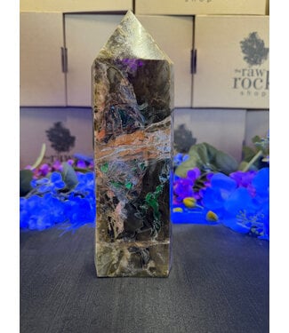 Fluorescent Agate Tower #68, 1424gr