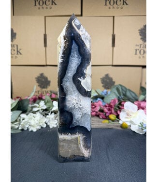 Fluorescent Agate Tower #62, 822gr