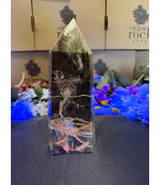 Fluorescent Agate Tower #61, 1262gr