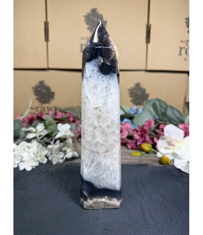 Fluorescent Agate Tower #57, 604gr