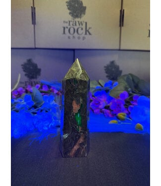 Fluorescent Agate Tower #53, 356gr