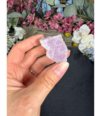 Rough Kunzite Piece #225, 54gr