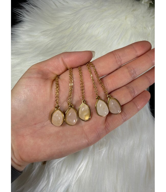Oval 304 Stainless Steel Gold Plated Necklace, Rose Quartz