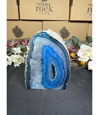 Blue Agate Geode Cut Base #19, 1098gr