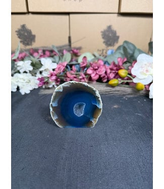 Blue Agate Geode Cut Base #11, 194gr