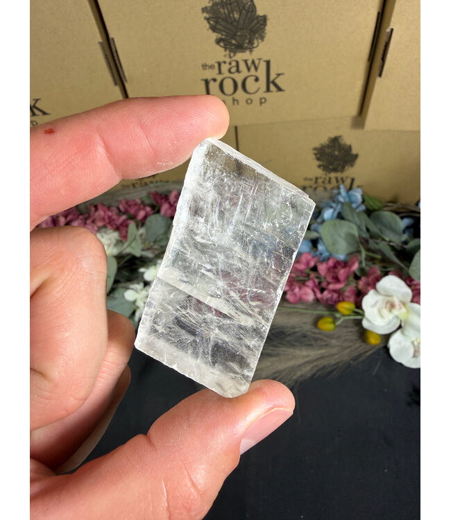 Optic Calcite #70, 44gr
