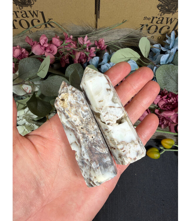 Sphalerite Point, Size X-Large [100-124gr]