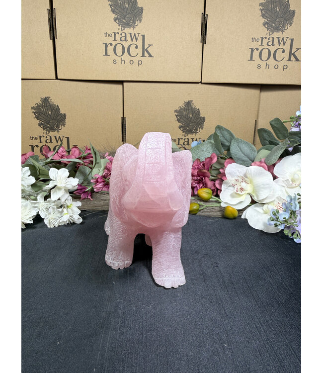 Rose Quartz Elephant #1, 1610gr