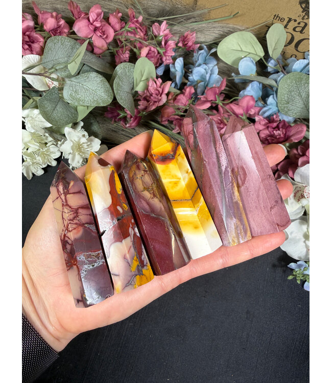Mookaite Jasper Point, Size Medium [50-74gr]