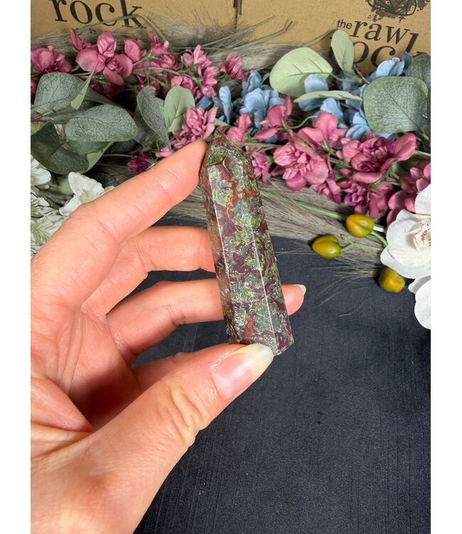 Dragon Blood Jasper/Dragon Bloodstone Point, Size Small [25-49gr]