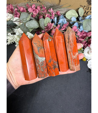 Red Jasper Quartz Point, Size X-Large [100-124gr]