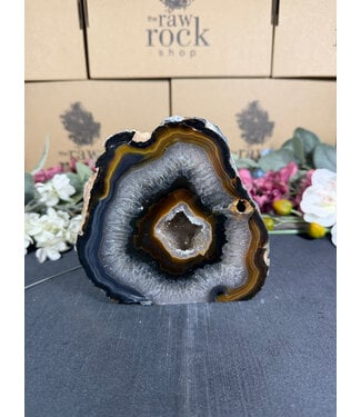 Natural Agate Geode Cut Base #111, 1652gr