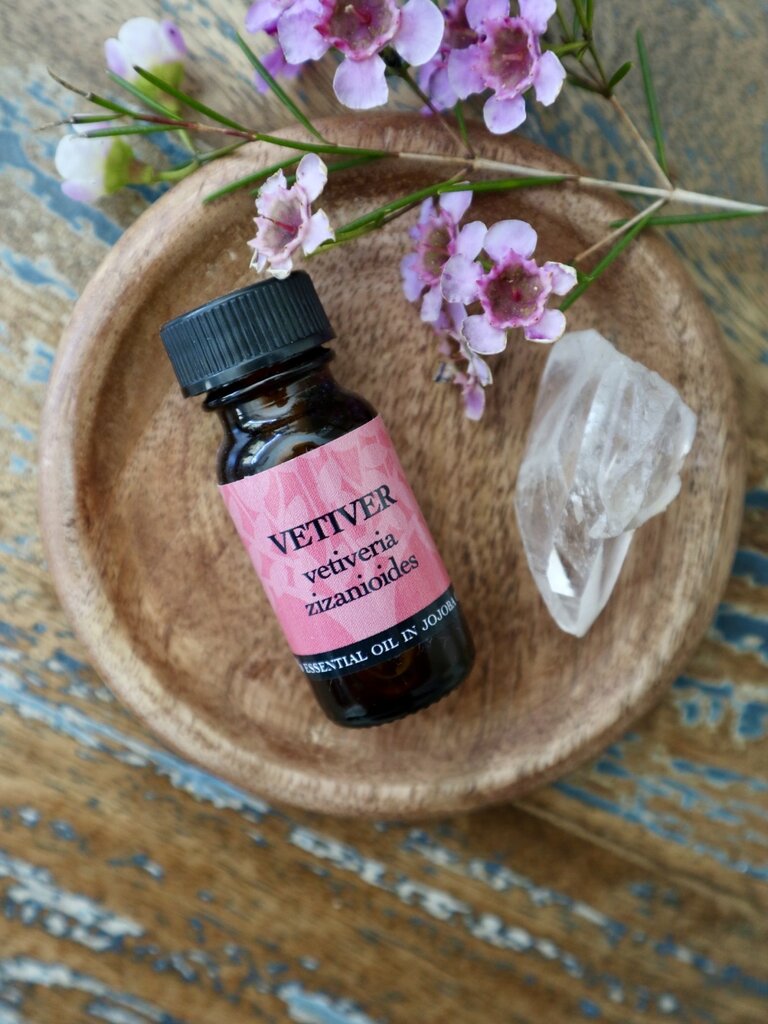 EARTH PRODUCTS ESSENTIAL OILS