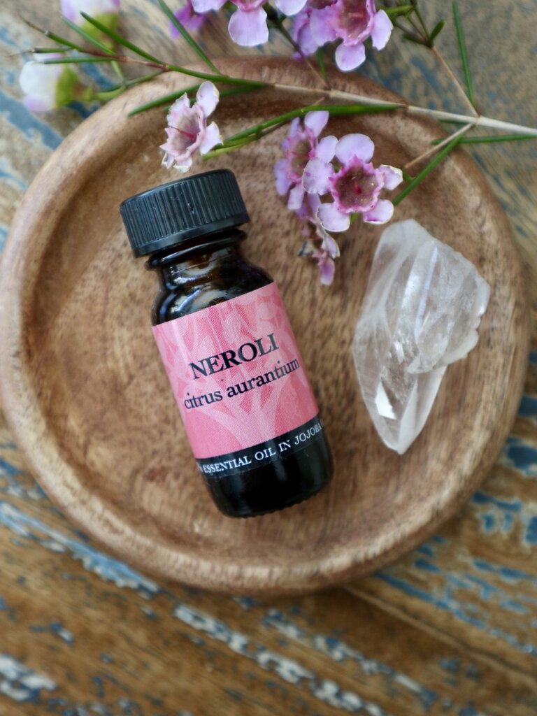 EARTH PRODUCTS ESSENTIAL OILS