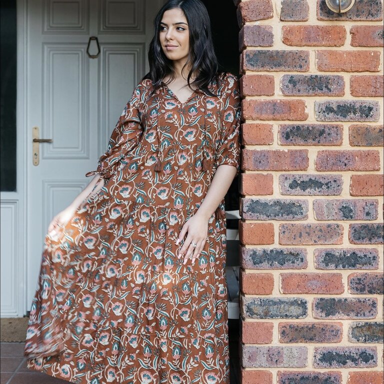 DELILAH MAXI BROWN SUGAR