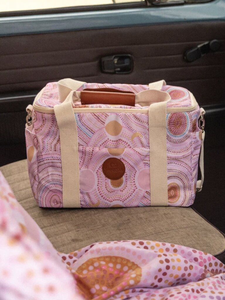 SEVEN SISTERS COOLER BAG
