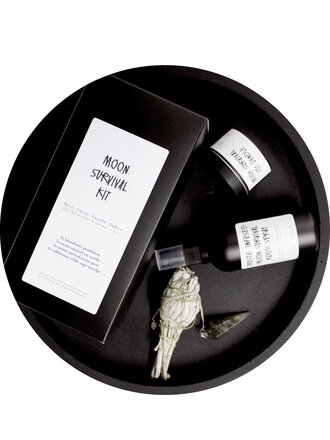 MOON SURVIVAL KIT