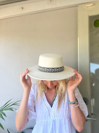 BOHO VINTAGE HAT BOHO VINTAGE HAT