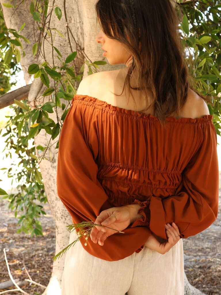 Honey & Stone Co MOLLY GINGER BREAD TOP