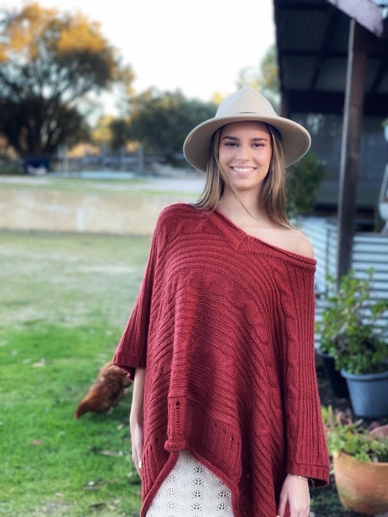 Naked Gypsy OVERSIZED CABLE SWEATER RUST