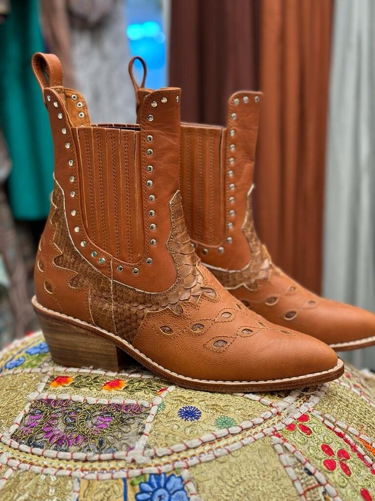 Shoe Shu SNAKESKIN COWBOY BOOT CAMEL