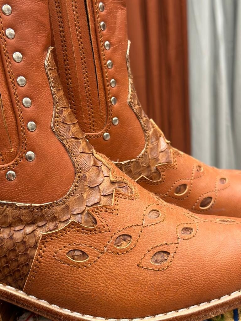 Shoe Shu SNAKESKIN COWBOY BOOT CAMEL