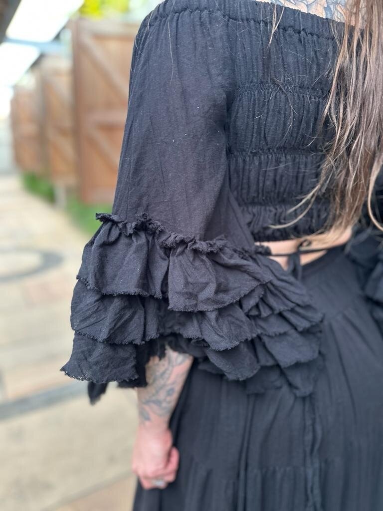 RIO RUFFLE OFF THE SHOULDER BLACK
