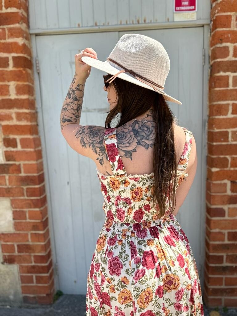 Salty Bright MAY VINTAGE ROSES TOP