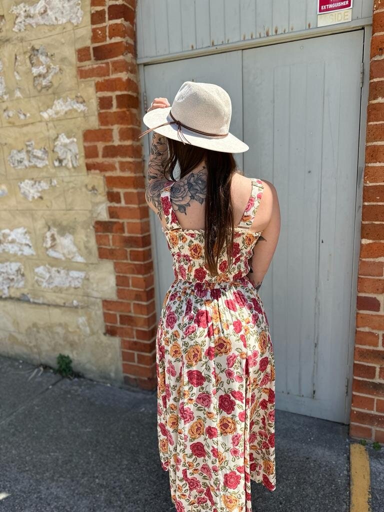 Salty Bright MAY VINTAGE ROSES TOP