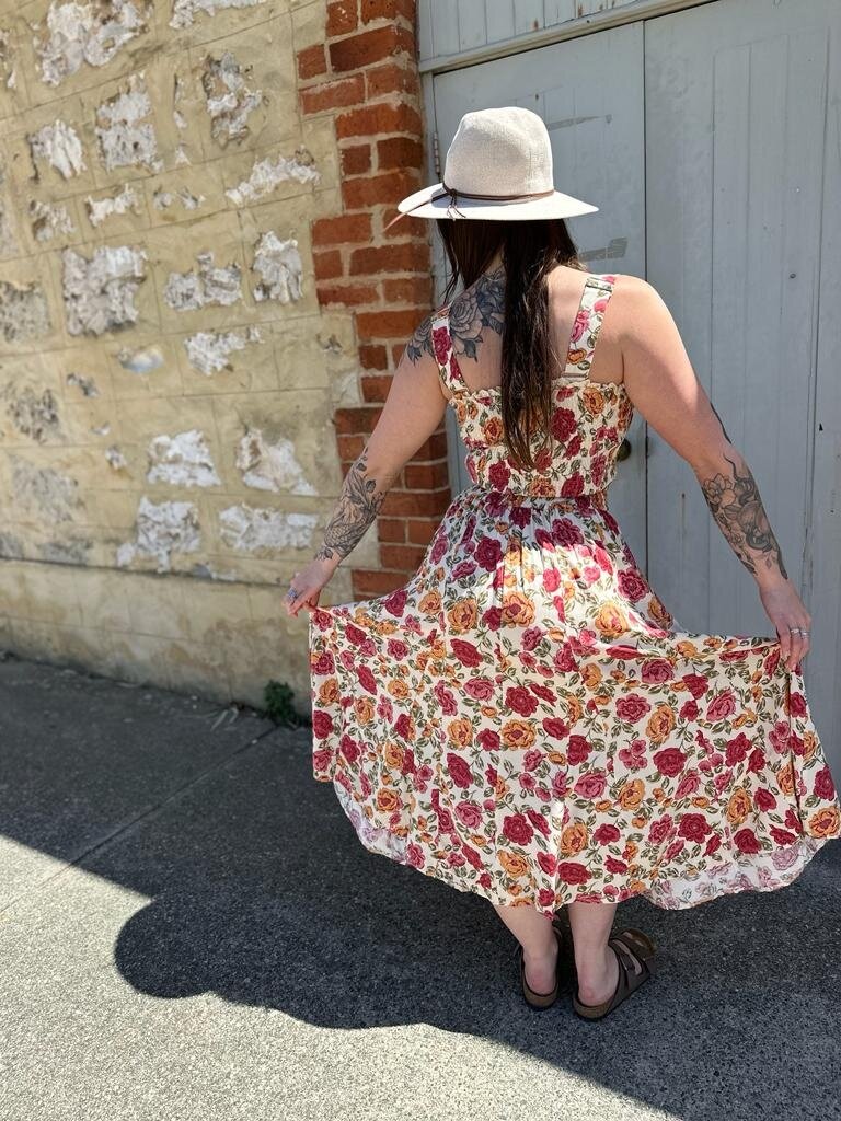 Salty Bright MAY VINTAGE ROSES TOP