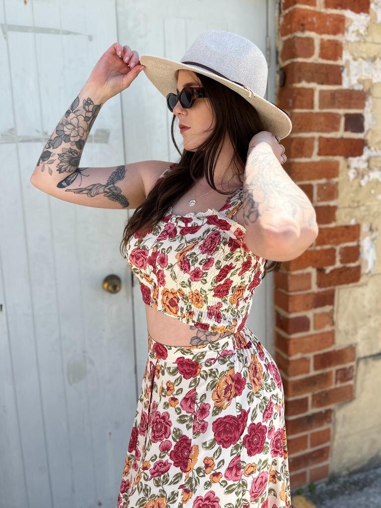 Salty Bright MAY VINTAGE ROSES TOP