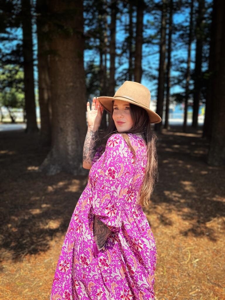 Honey & Stone Co TANYA MAGENTA HAZE MINI