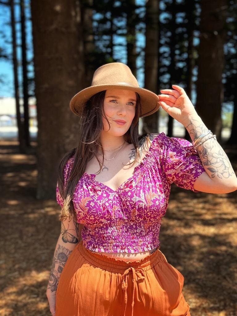 Honey & Stone Co AVA MAGENTA HAZE CROP