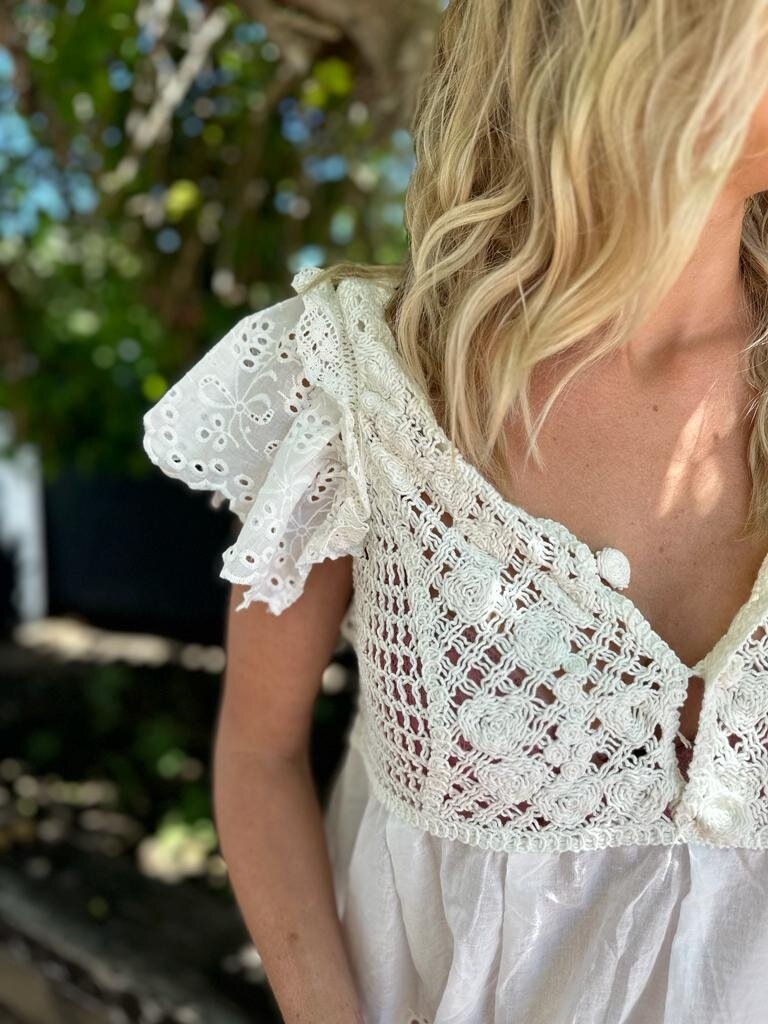 BABYDOLL WHITE TOP