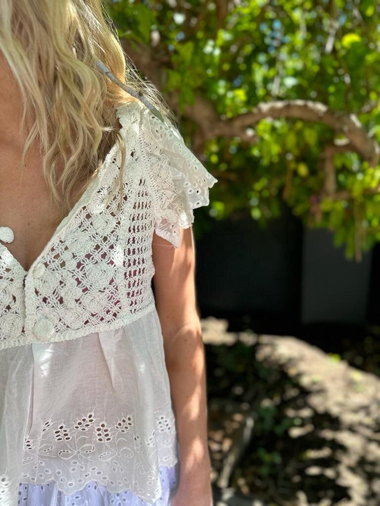 BABYDOLL WHITE TOP