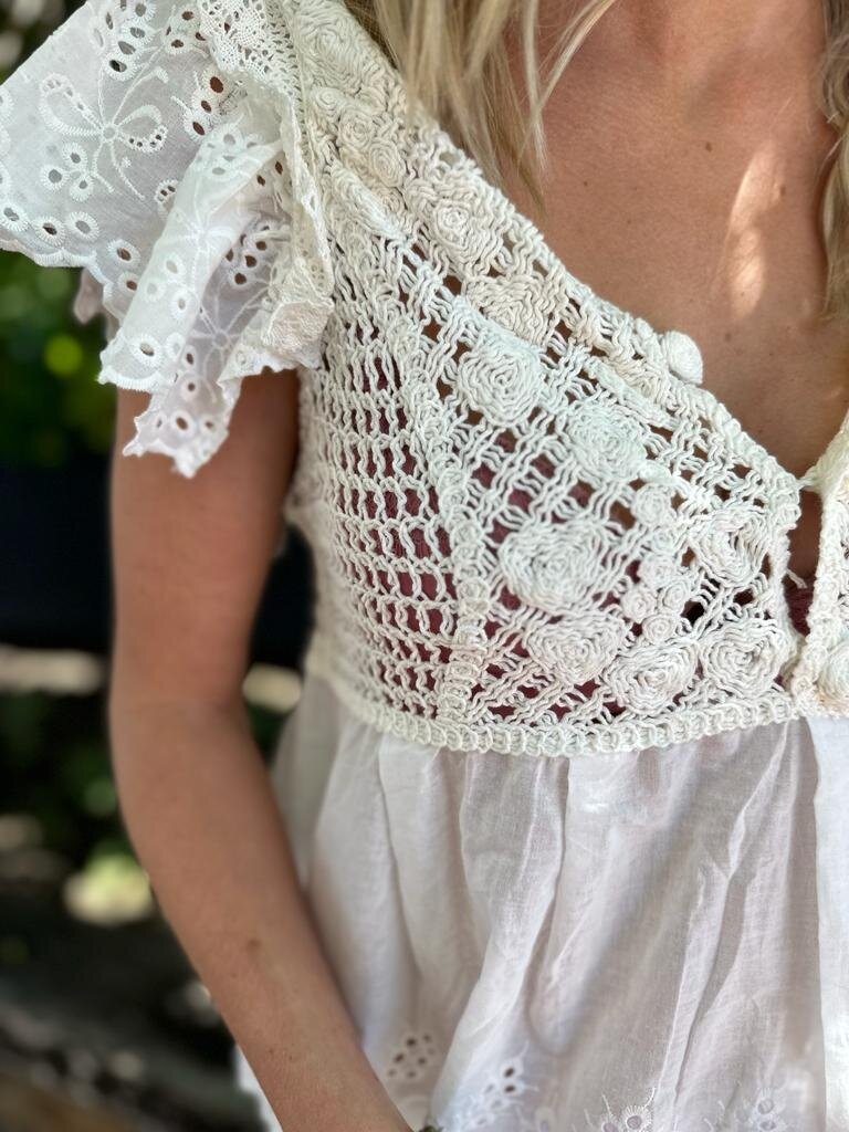 BABYDOLL WHITE TOP