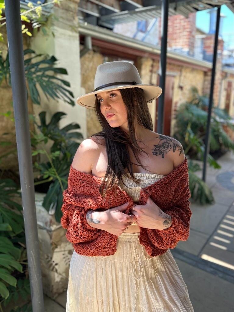 Naked Gypsy KAI CARDIGAN CROCHET RUST