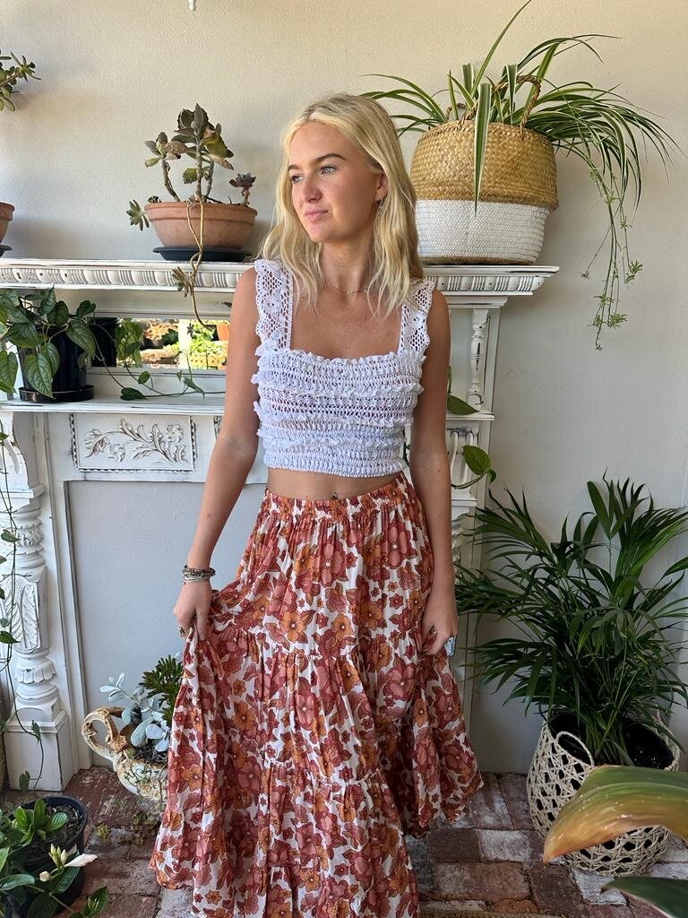 SHIRRED LACE TOP WHITE
