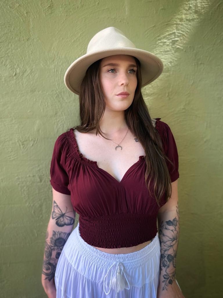 TOP HSA293055 AVA CROP SANGRIA - Naked Gypsy