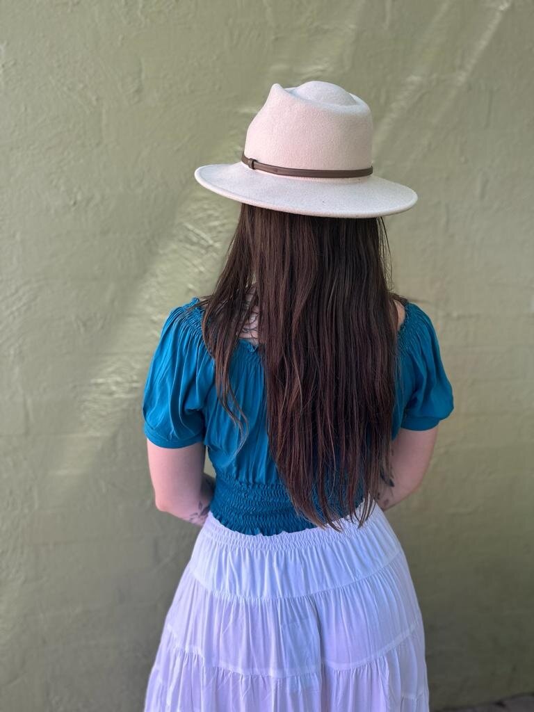 Honey & Stone Co AVA CROP PEACOCK