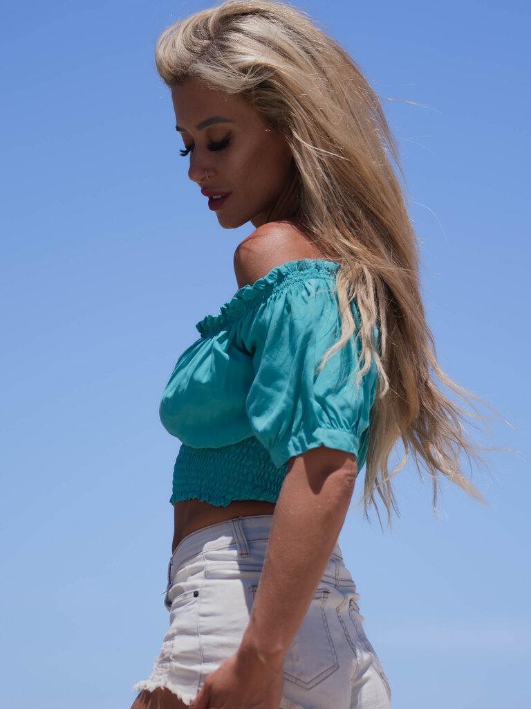 Honey & Stone Co AVA CROP EMERALD