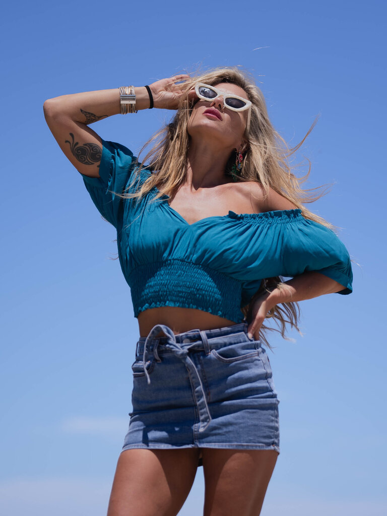 Honey & Stone Co AVA CROP PEACOCK