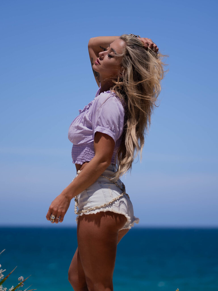 Honey & Stone Co AVA LILAC CROP