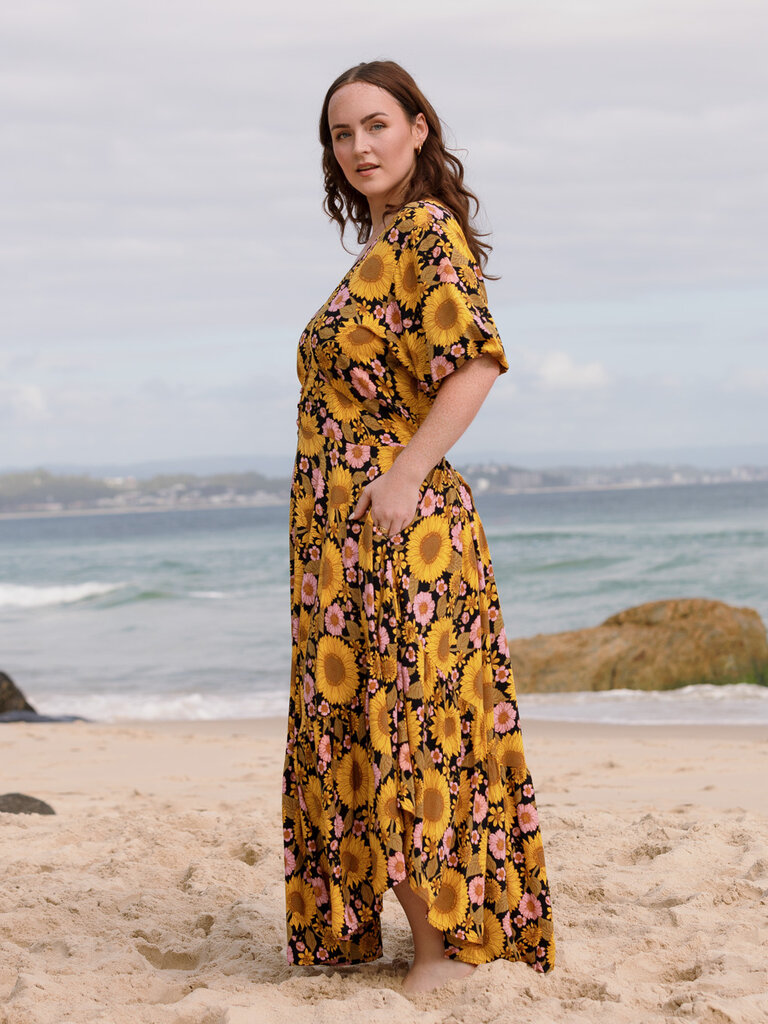 Honey & Stone Co VERA LUNA FLOWER MAXI