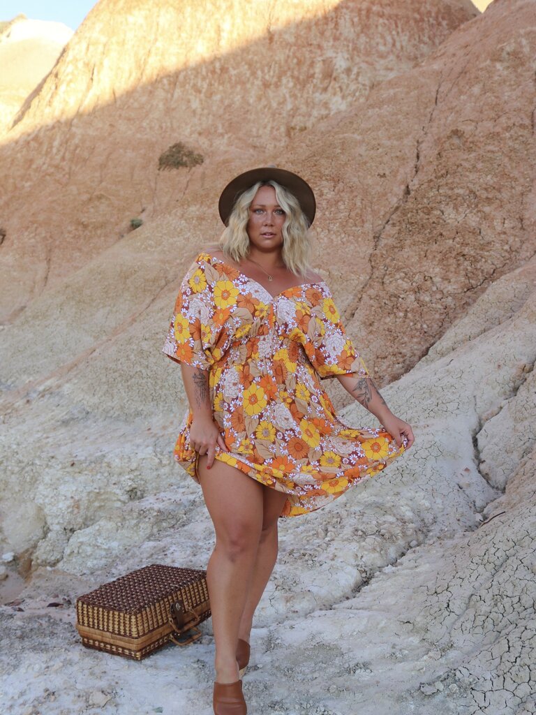 Honey & Stone Co LIA MARIGOLD MINI