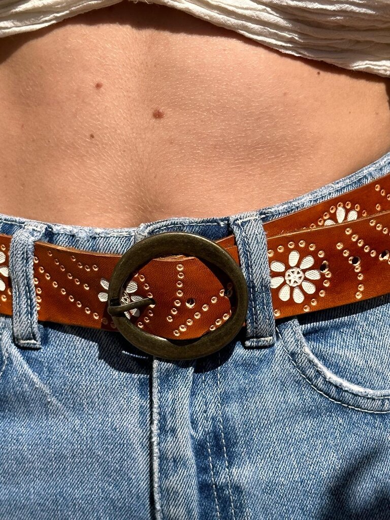 Naked Gypsy DAISY WHITE & TAN BELT