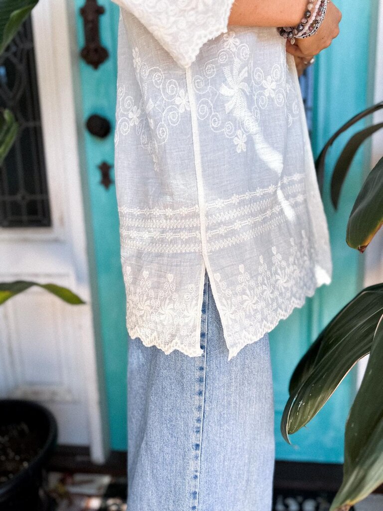 Naked Gypsy FLORA VINTAGE CREAM SHIRT