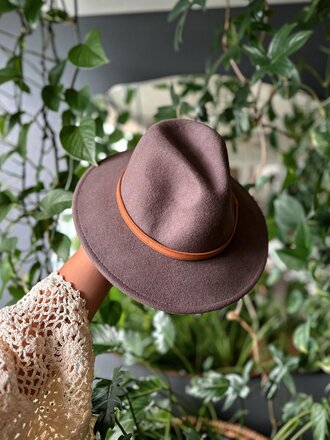 ELIA MUSHROOM HAT ELIA MUSHROOM HAT