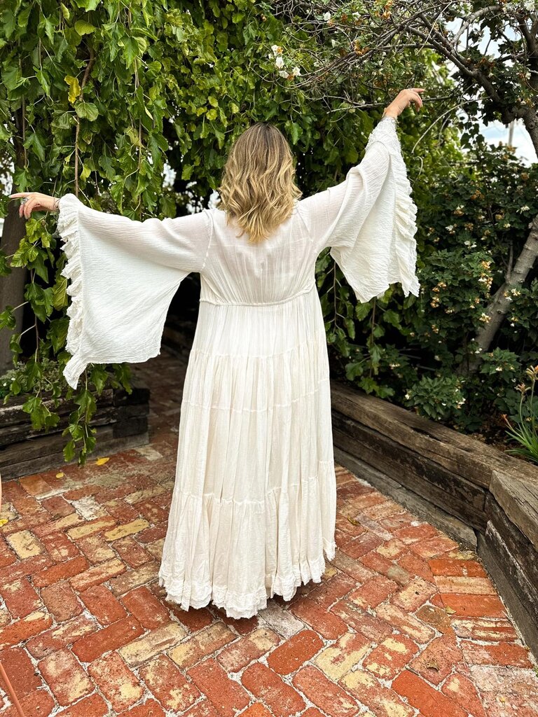 Moon Flower The Label JOLENE VINTAGE CREAM LONG KIMONO