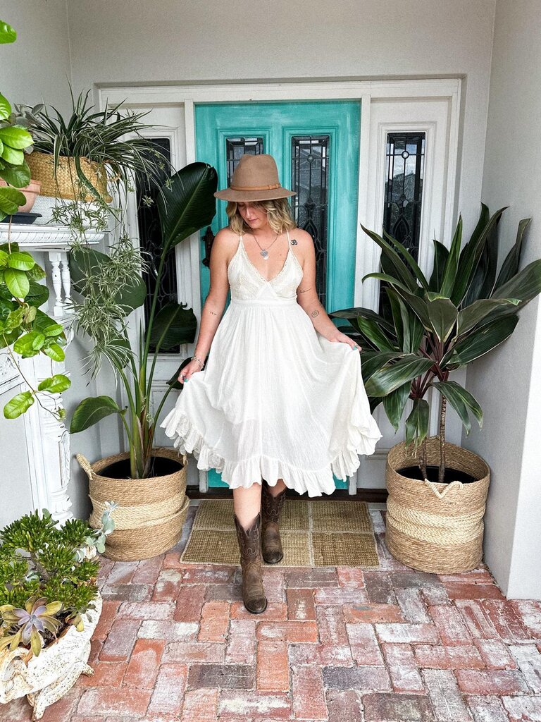 Moon Flower The Label BELLE VINTAGE CREAM MAXI